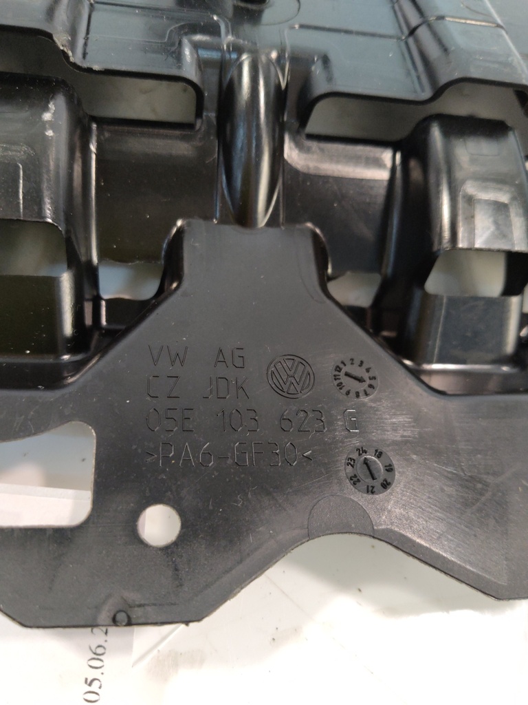 [MTD-520399] Placa deflectora VW Golf Leon Karoq A3 1.5 eTSI DXDB DXD 05E103623G
