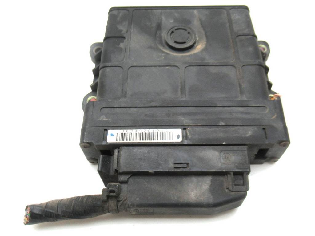 [STARK-279122] Módulo de control de caja de cambios VW Passat B5.5 Variant (3B6) 1.9 TDI 74 kW 2000-2005