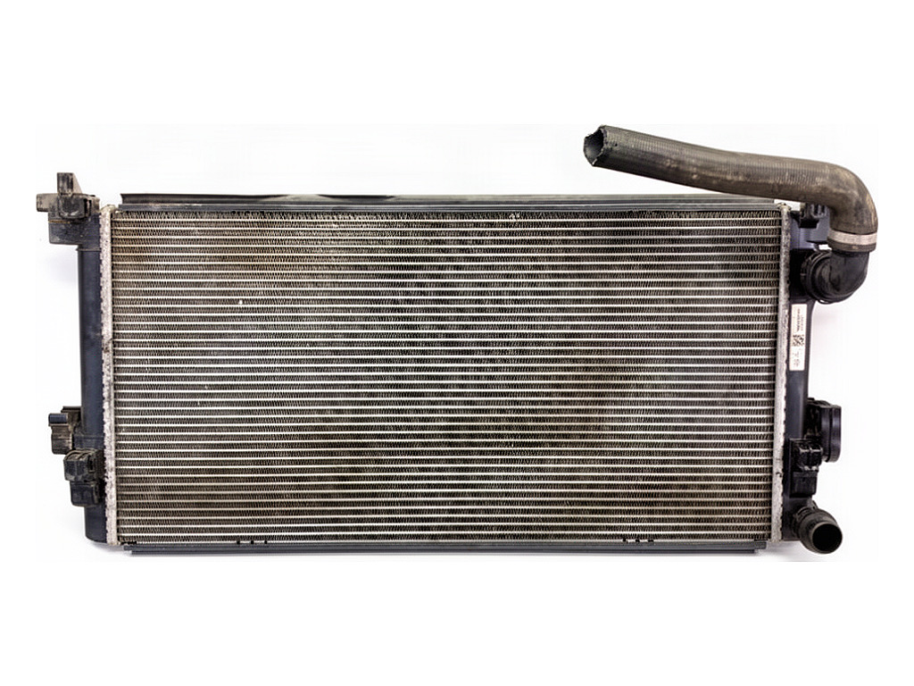 [STARK-935587] Radiador de agua VW Golf VII Variant (BA5, BV5) 1.6 TDI 81 kW 2013-2022