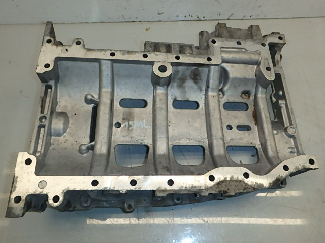 [MTD-107778] Parte superior del cárter Ford Transit FA FM FB 2.0 Diesel 63 KW 86 CV F3FA 6U003