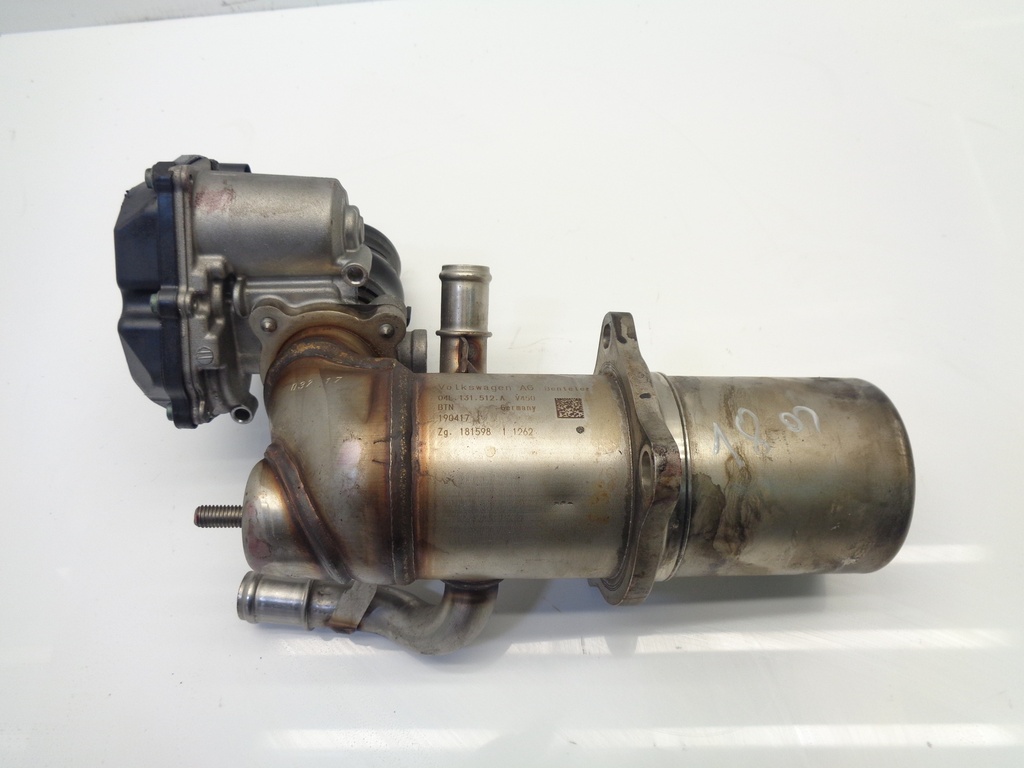 [MTD-364142] Enfriador de gases de escape para Audi A4 A5 Q5 2.0 TDI DEU DEUA DEUB DEUC 04L131501B 04L131512A