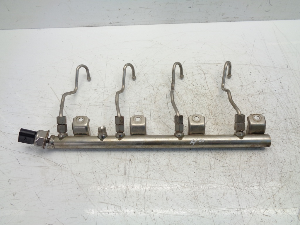 [MTD-379992] Rampa de inyectores BMW 5er F10 F07 F11 550i 4.4 N63B44A