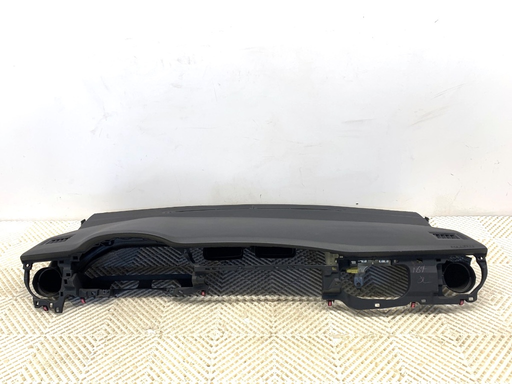 [STARK-894555] Salpicadero Toyota Auris Touring Sports (_E18_) 1.8 Hybrid 2013-2018