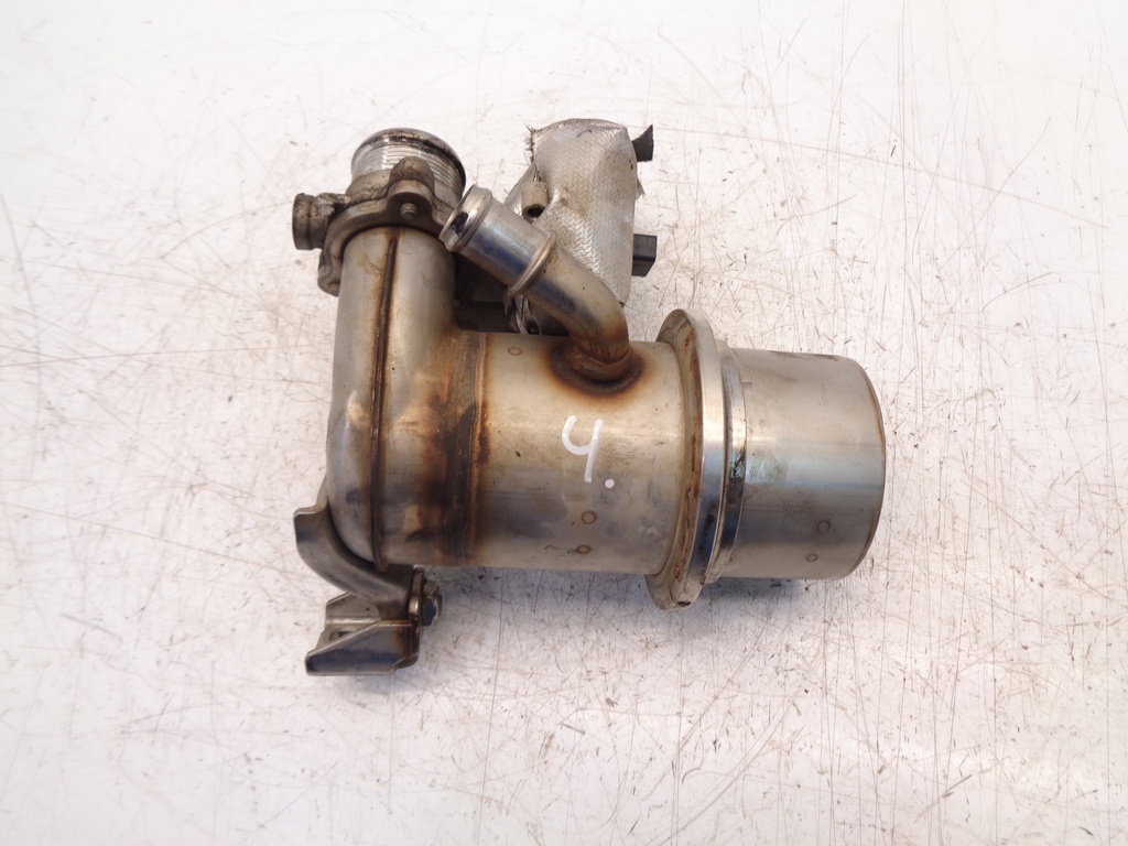 [MTD-381293] Refrigerador de gases de escape Audi Q3 2.0 TDI CUWA CUW 04L131512D