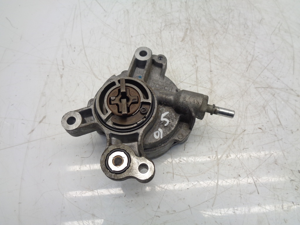 [MTD-389021] Bomba de vacío Volvo C70 2.0 D D4204T 2008-2009
