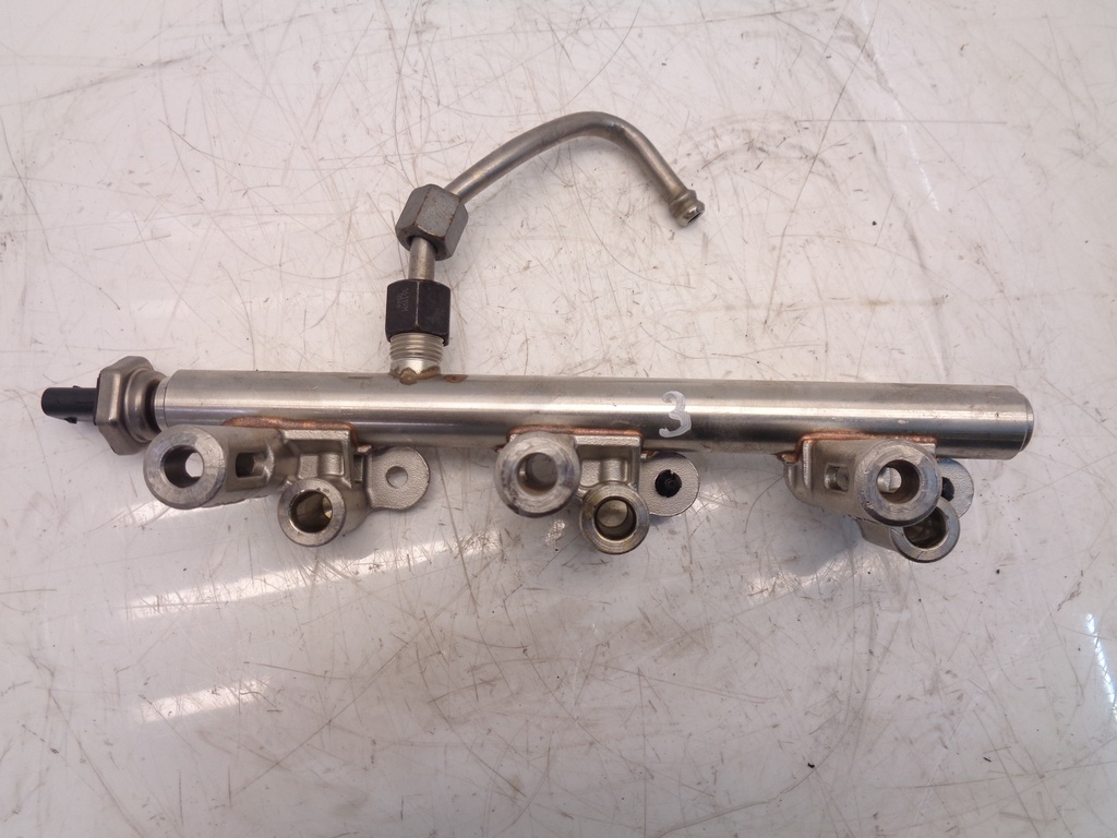 [MTD-389609] Rampa de inyección Peugeot Citroën 1.2 PureTech HNS EB2ADTS HN05 9811353880