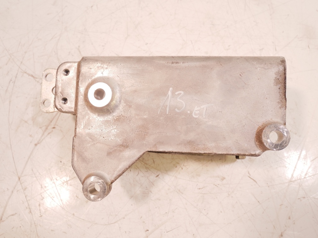 [MTD-390420] Soporte motor Nissan Leaf ZE1 EM57 2019