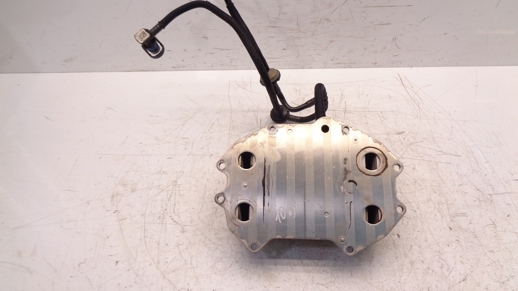 [MTD-392100] Radiador de aceite Audi A4 RS4 A5 RS5 2.9 TFSI DECA DEC 06M117015N