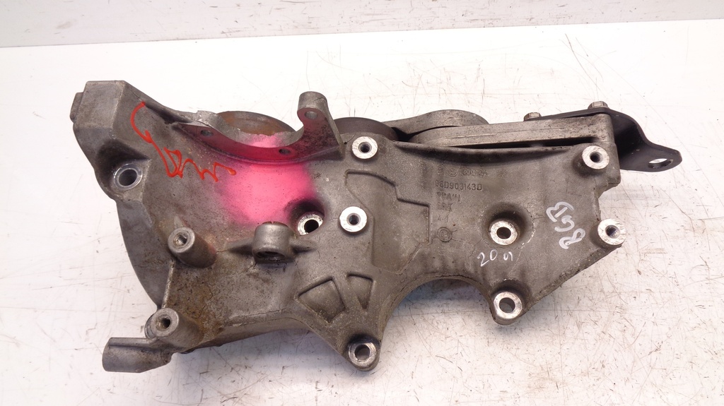 [MTD-392260] Soporte para Audi A4 B7 2.0 TFSI BGB 06D903143D