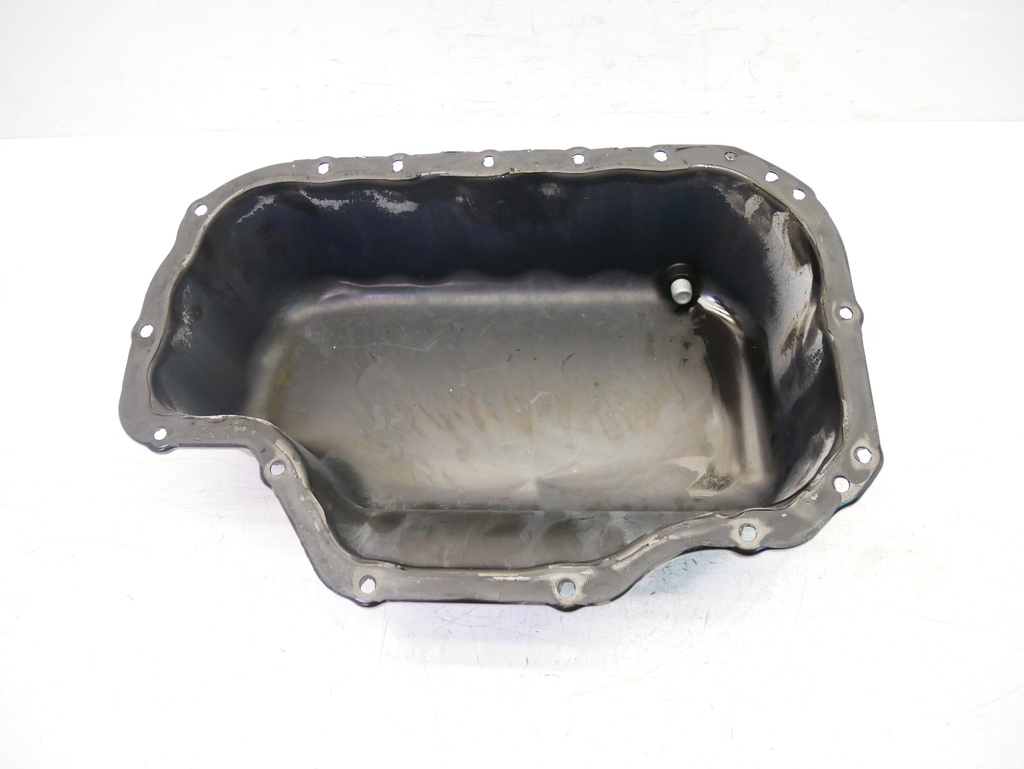 [MTD-404571] Cárter de aceite Mercedes-Benz GL 450 M 273.923 A2720100528