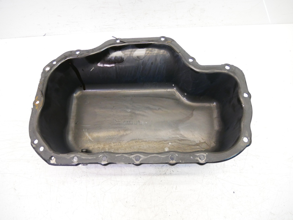[MTD-405120] Cárter de aceite Mercedes GL450 4.7 V8 M273.923 M273 A2720100528