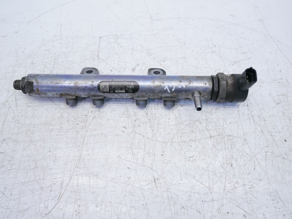 [MTD-415327] Flauta de inyectores Land Rover Discovery IV 3.0 TD 306DT 0445216028