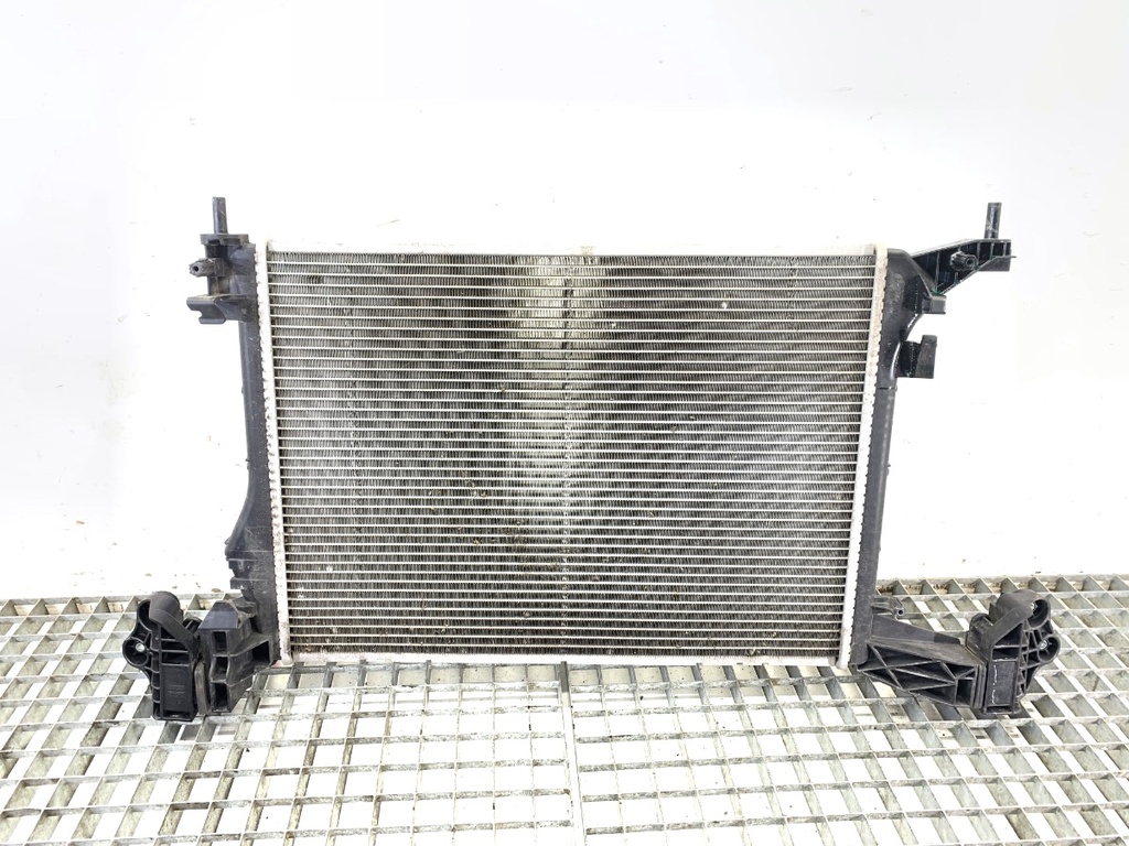 [STARK-732141] Radiador de agua FIAT Tipo Kombi (356_) 1.4 70 kW 2016-2022