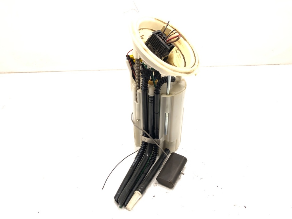 [STARK-757343] Bomba de combustible BMW Serie 5 (E60) 530i 2007-2009