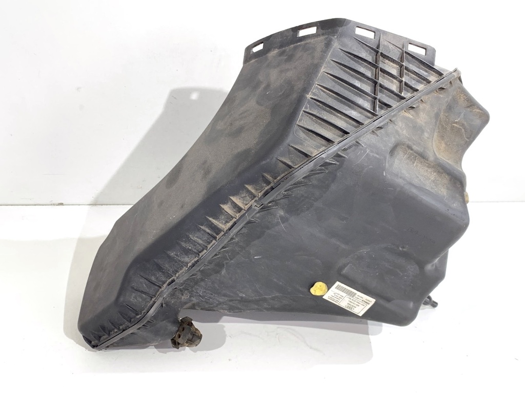 [STARK-872856] Caja de filtro de aire Audi A6 C7 Avant (4G5, 4GD) 2.0 TDI 120 kW 2011-2018