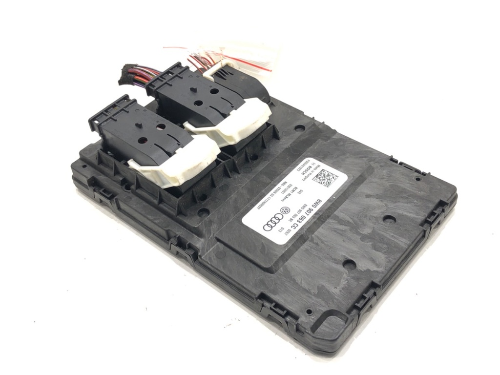 [STARK-680226] Módulo de confort AUDI A4 B9 Avant (8W5, 8WD) 2015-2025