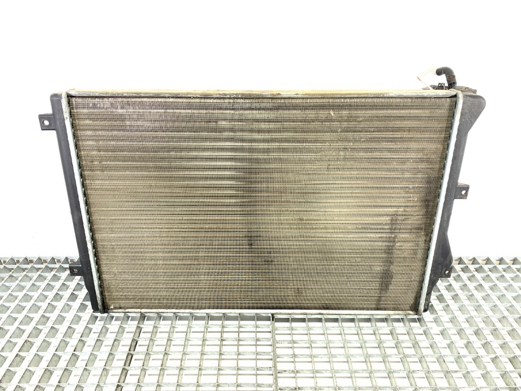 [STARK-785706] Radiador de agua VW Touran (1T1, 1T2) 1.9 TDI 77 kW 2003-2010