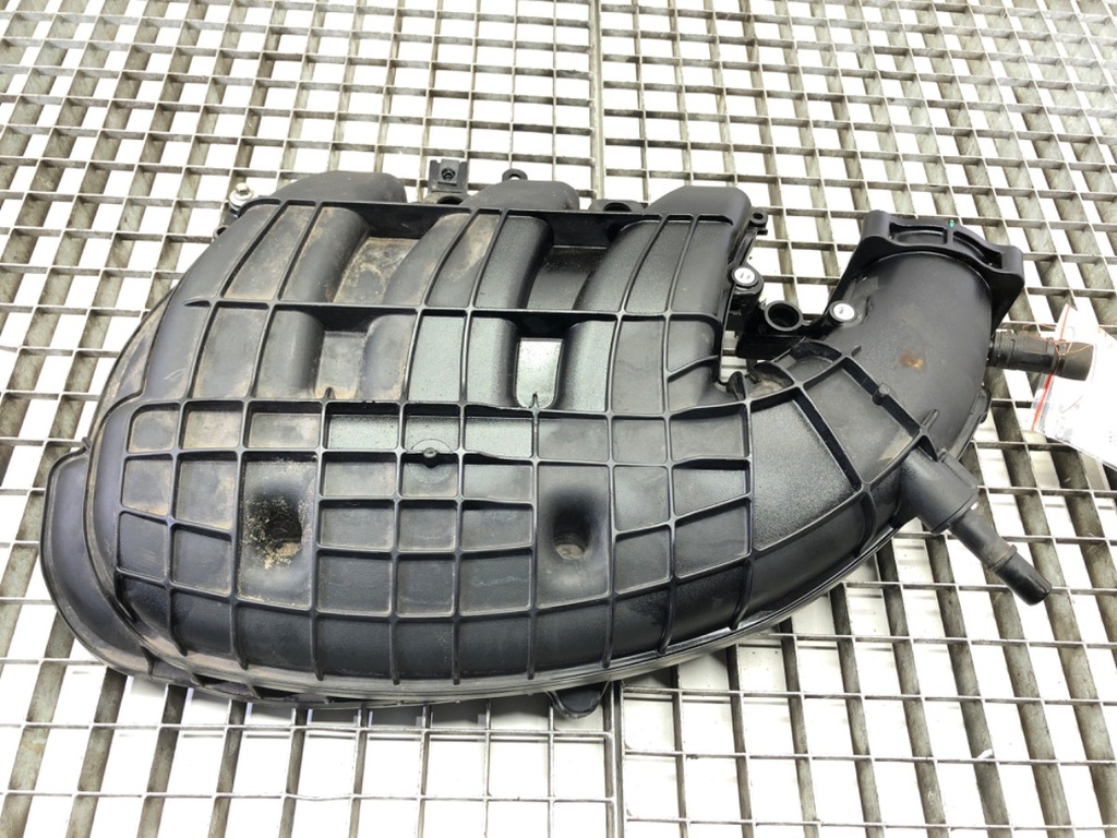 [STARK-812438] Colector de admisión Ford Mustang 3.7 227 kW 2010-2014
