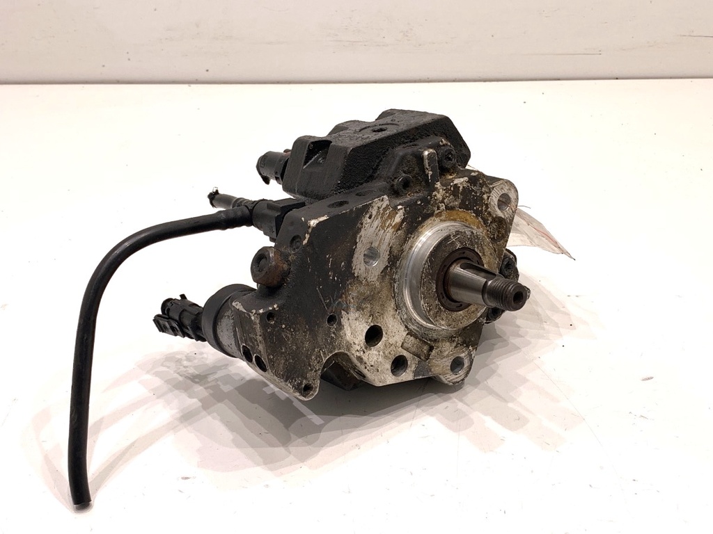 [STARK-817189] Bomba de inyección diésel Renault Trafic II Autobus 1.9 dCI 80 (JL0B) 60 kW 82 CV