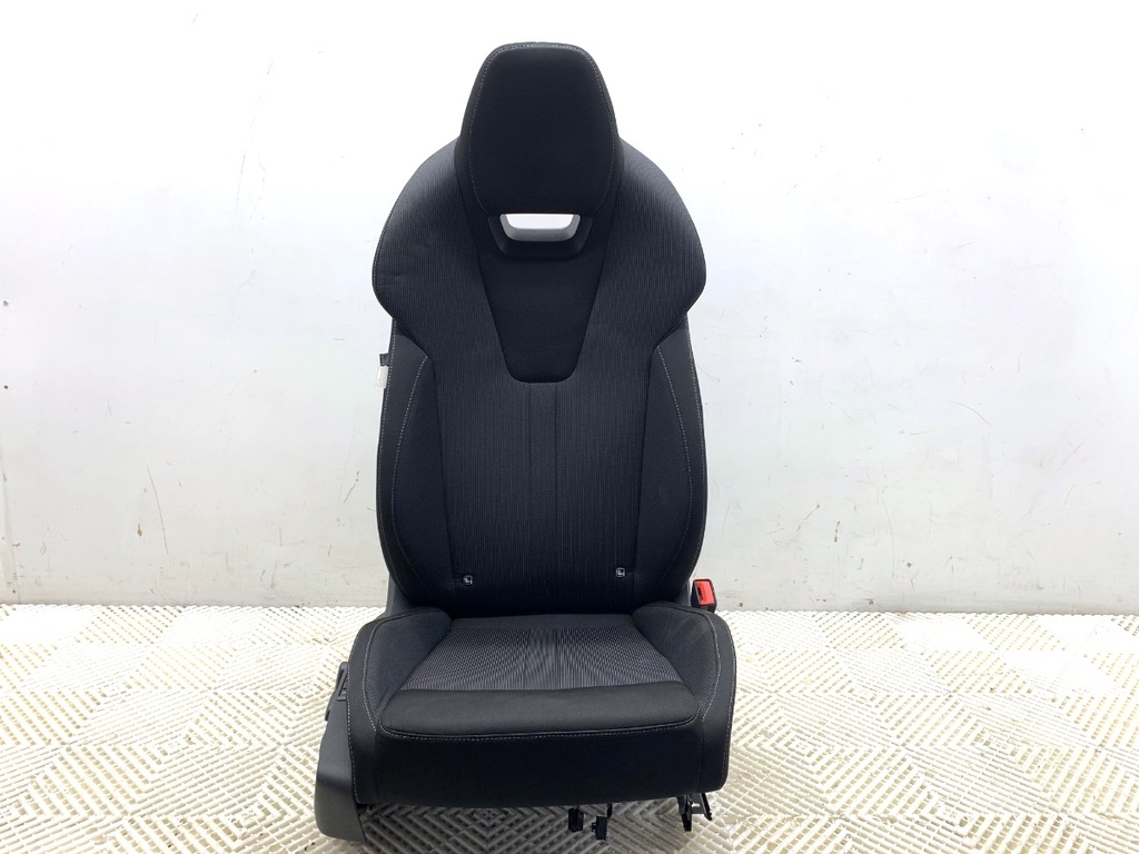 [STARK-882599] Asiento delantero derecho SKODA OCTAVIA IV (NX3, NN3) 2020-2022