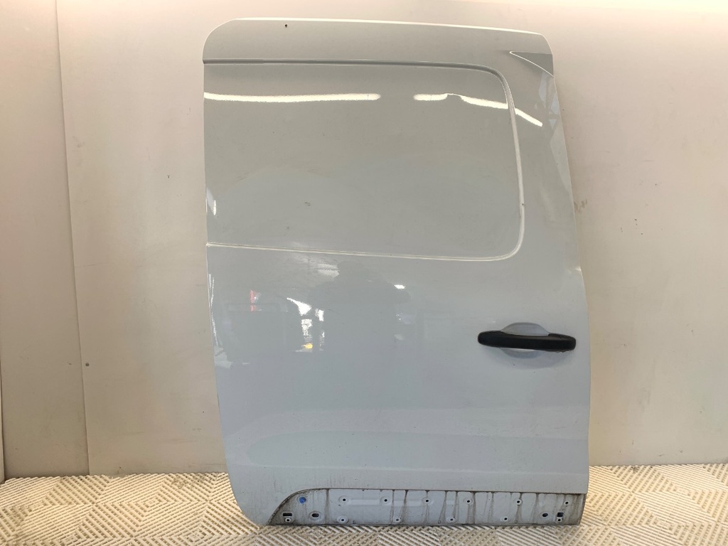 [STARK-885990] Puerta trasera derecha Renault Express 2021-2022