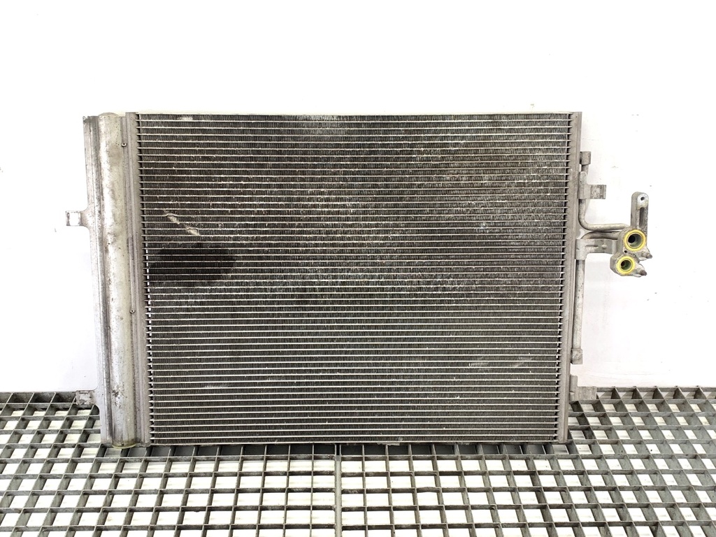 [STARK-838071] Radiador de aire acondicionado Volvo S80 II (124) 2006-2016