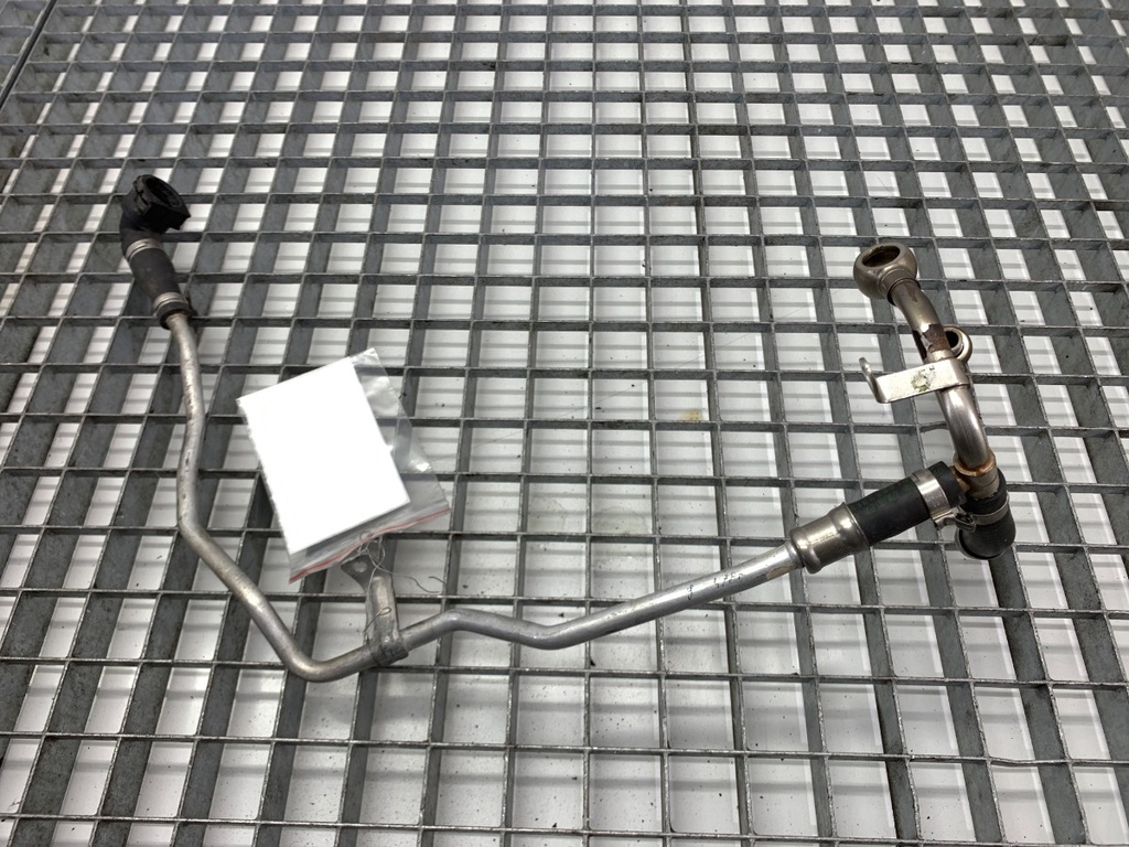 [STARK-843558] Manguito de turbocompresor BMW Serie 5 (G30, F90) 2016-2022