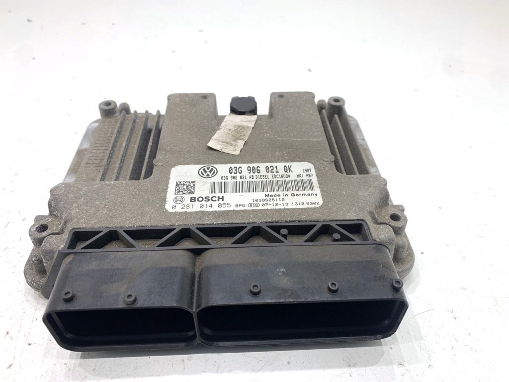 [STARK-846442] Unidad de control del motor VW Golf Plus V (5M1, 521) 1.9 TDI 77 kW 2005-2009