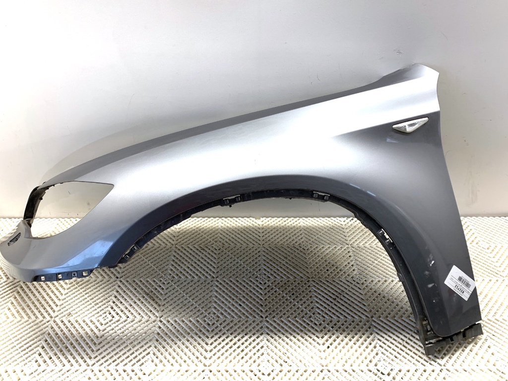 [STARK-831712] Aleta delantera izquierda BMW X6 (E71, E72) 2007-2014
