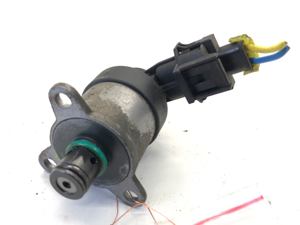 [STARK-866941] Regulador de presión de combustible Hyundai Tucson (JM) 2.0 CRDi 2006-2010