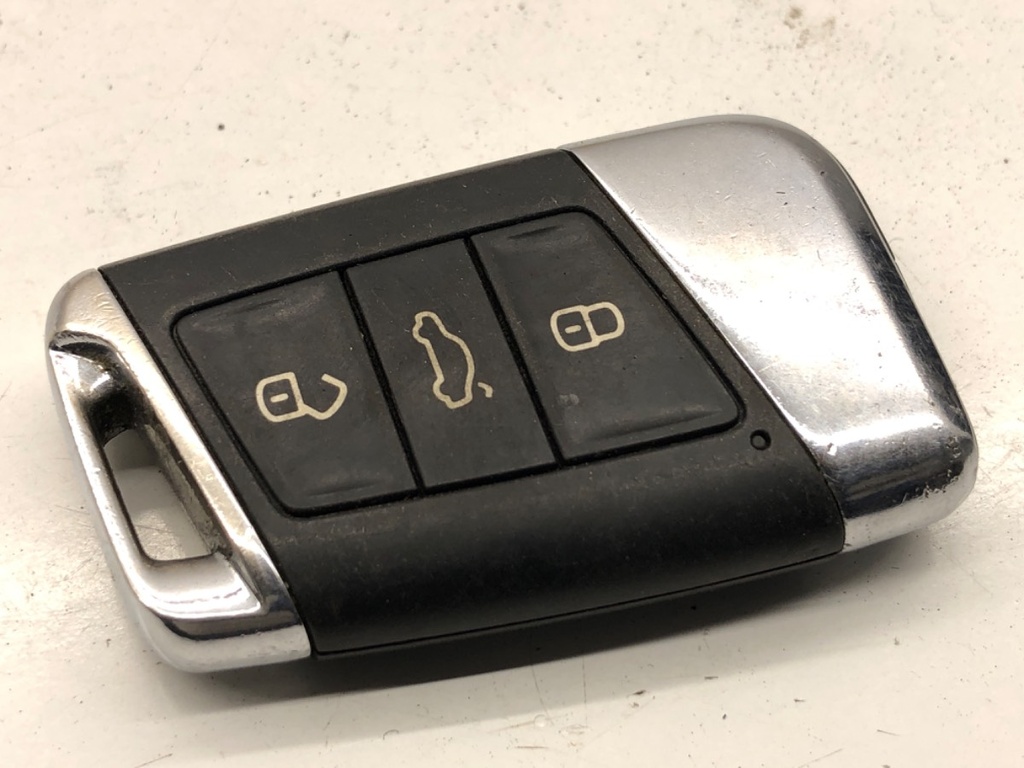 [STARK-867894] Llave SKODA KODIAQ (NS7, NV7, NS6) 1.5 TSI 110 kW 2018-2022