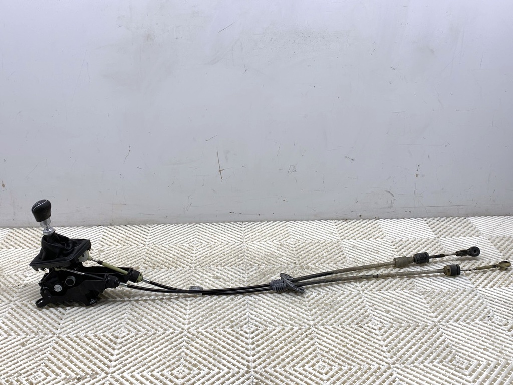 [STARK-868487] Palanca de cambios Ford Focus III Turnier 1.5 TDCi 88 kW (120 CV) 2014-2022