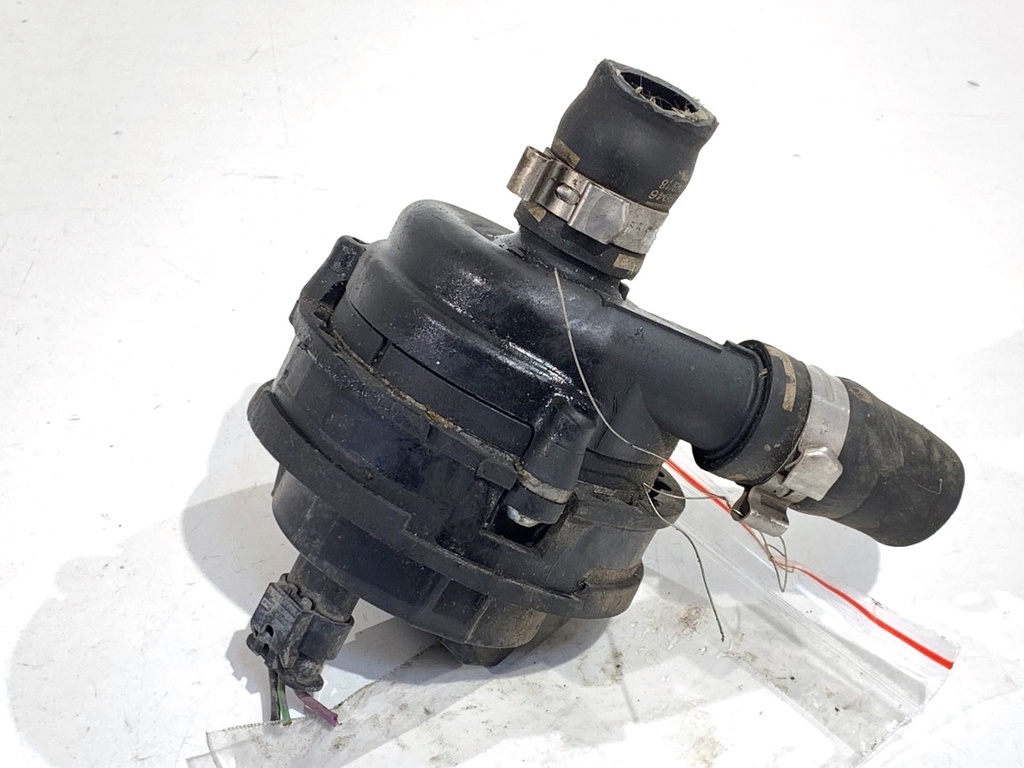 [STARK-874861] Bomba de agua adicional Alfa Romeo Stelvio (949_) 2.0 206 kW 280 CV gasolina 2016-2022