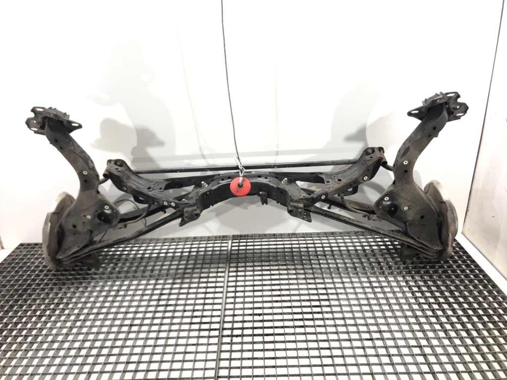 [STARK-682155] Viga trasera BMW X1 (U11) 2022-2025