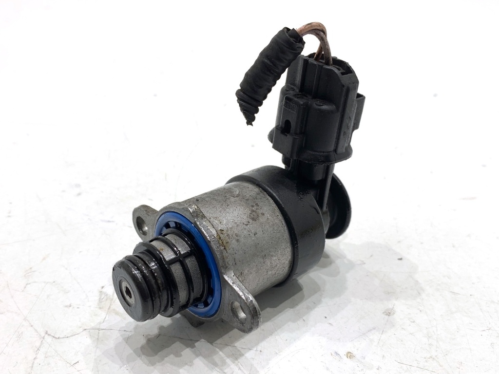 [STARK-887615] Regulador de presión de combustible Renault Clio IV 1.5 dCi 75