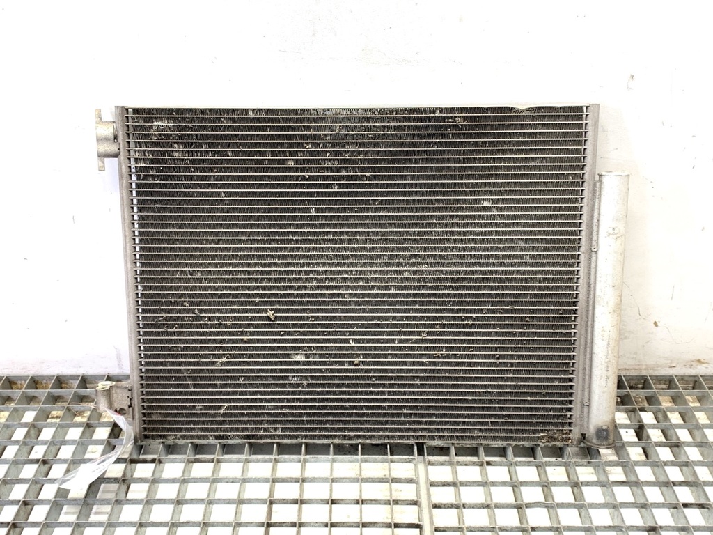 [STARK-887670] Radiador de aire acondicionado Renault Clio IV (BH_) 1.5 dCi 75
