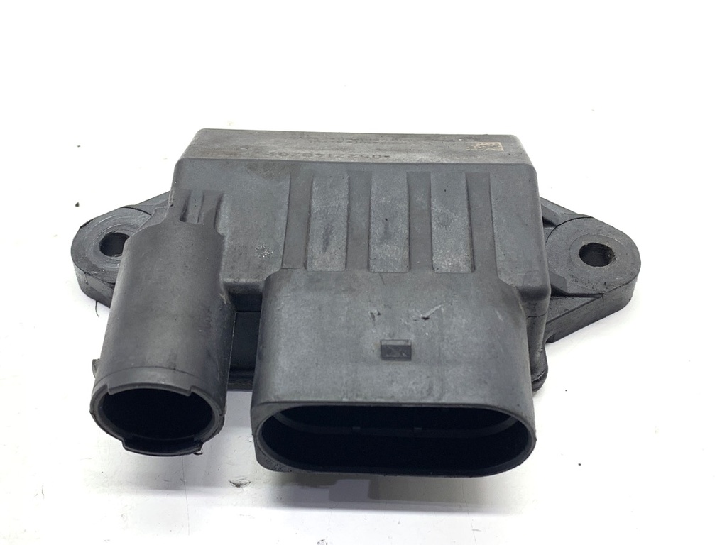 [STARK-888167] Relé de bujías de precalentamiento Mercedes-Benz Clase S (W221) S 320 CDI 2005-2013