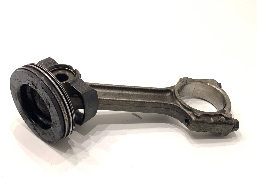 [STARK-888725] Pistón con biela Renault Megane IV liftback (B9A/M/N_) 1.5 Blue dCi 115