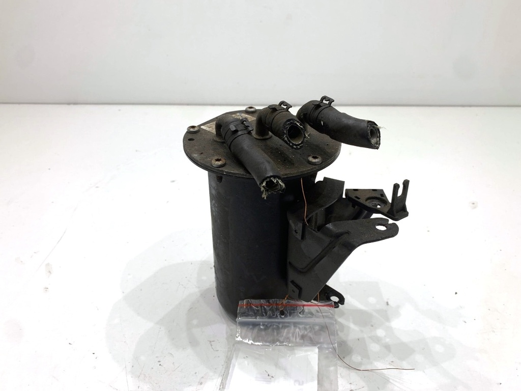 [STARK-907775] Base de filtro de combustible VW Passat B8 (3G2, CB2) 2.0 TDI 150 CV 2014-2022