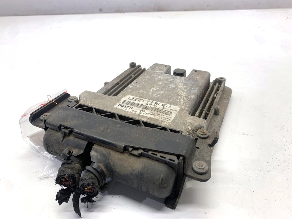 [STARK-909051] Centralita motor AUDI A8 D3 (4E2, 4E8) 4.0 TDI quattro 202 kW 2003-2005
