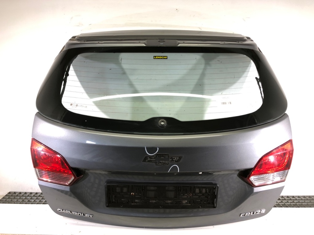 [STARK-588135] Portón trasero CHEVROLET CRUZE (J300) 2009-2022