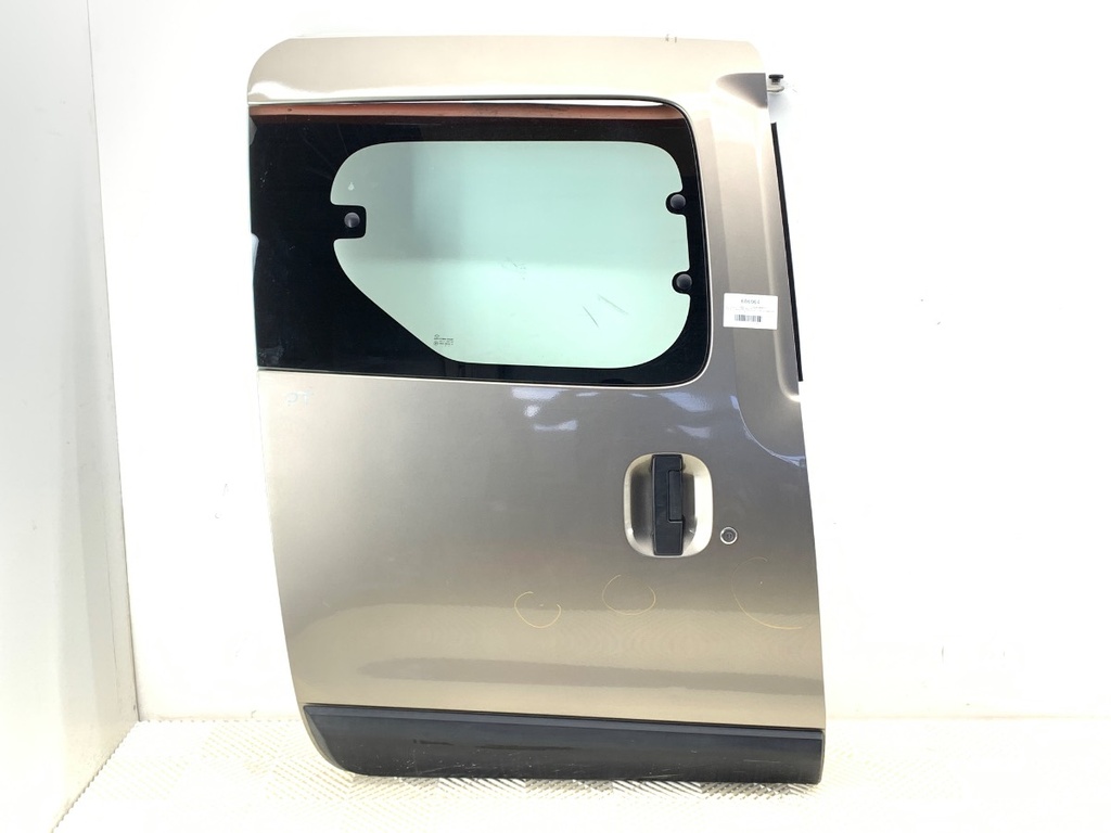 [STARK-686064] Puerta trasera derecha Dacia Dokker MPV 1.5 dCi 75 CV 2012-2022
