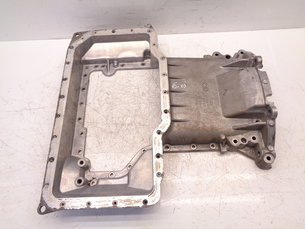 [MTD-360087] Cárter de aceite superior para Audi A8 D3 4E 3.7 V8 gasolina BFL