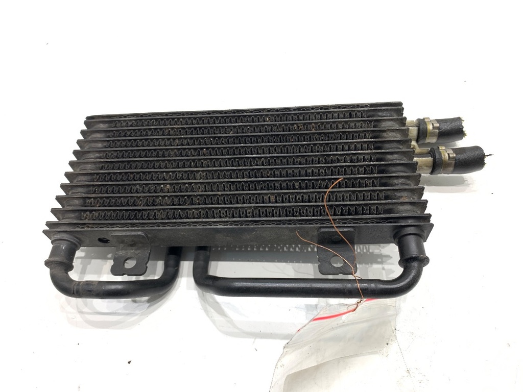 [STARK-882170] Enfriador de aceite Mercedes-Benz Clase S (W221) 2005-2013