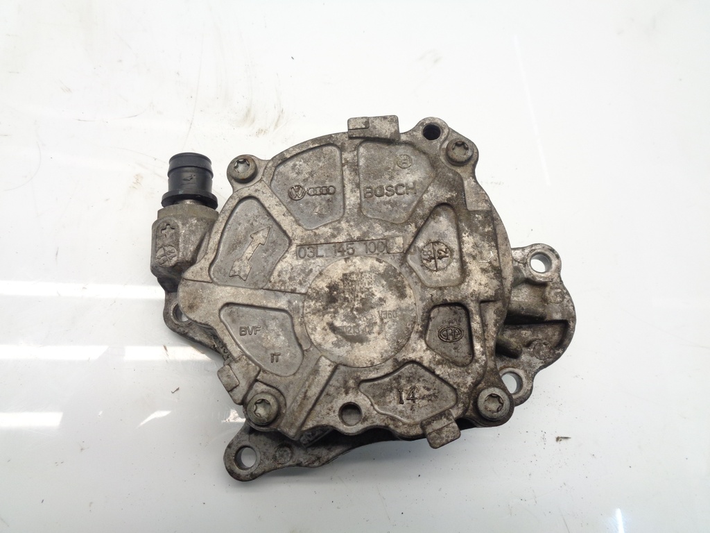 [MTD-377277] Bomba de vacío Audi A3, Seat León, Skoda Octavia, VW Golf 1.6 TDI CAYC CAY 03L145100