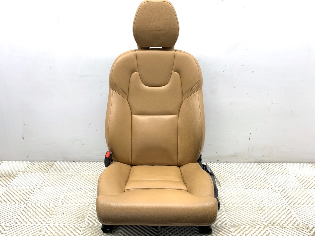 [STARK-871284] Asiento delantero izquierdo Volvo XC60 II (246) 2017-2022