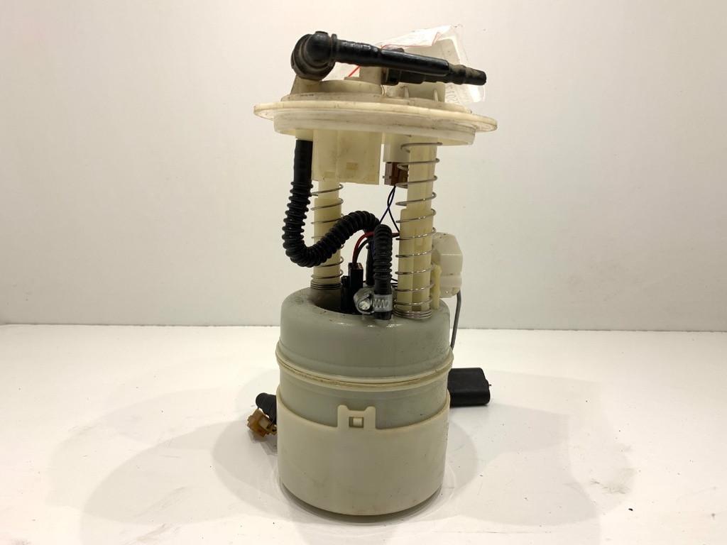 [STARK-750173] Bomba de combustible Nissan Murano I (Z50) 3.5 gasolina 2003-2007