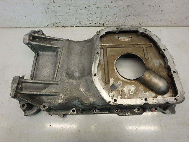 [MTD-149044] Cárter de aceite superior Hyundai Kia H-1 Starex Sorento JC 2.4 gasolina G4JS 21520-38051