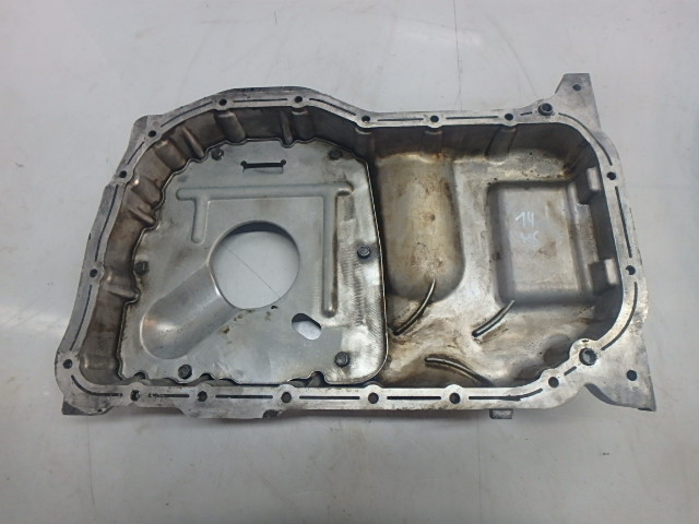 [MTD-192922] Parte superior del cárter Kia Hyundai Sorento 2.4 gasolina G4JS 21520-38051