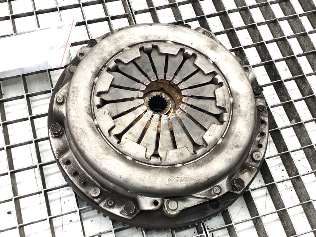 [STARK-475149] Embrague Toyota Corolla Verso 1.6 81 kW 2004-2009